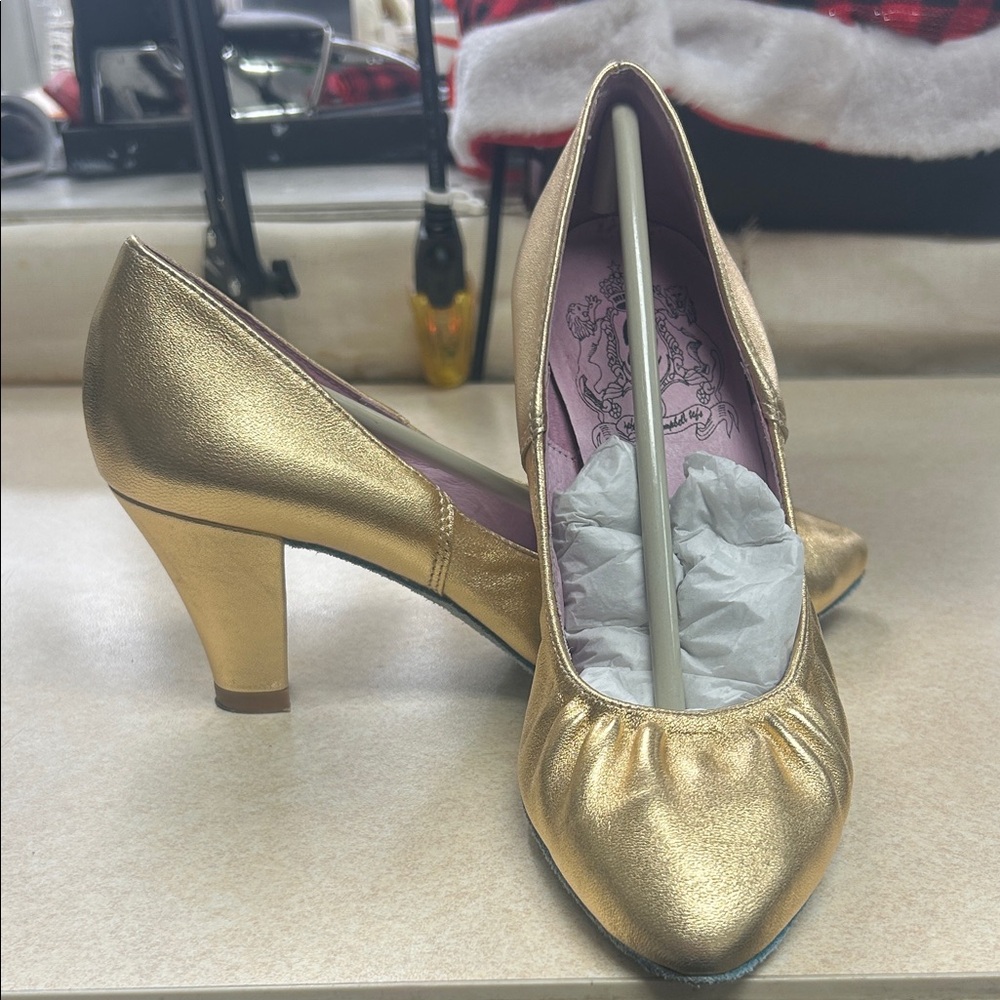 Jeffrey Campbell Gold Heels